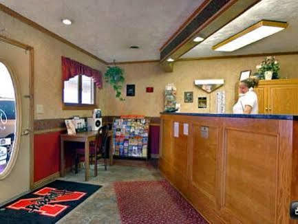 Americas Best Value Inn Йорк Екстериор снимка